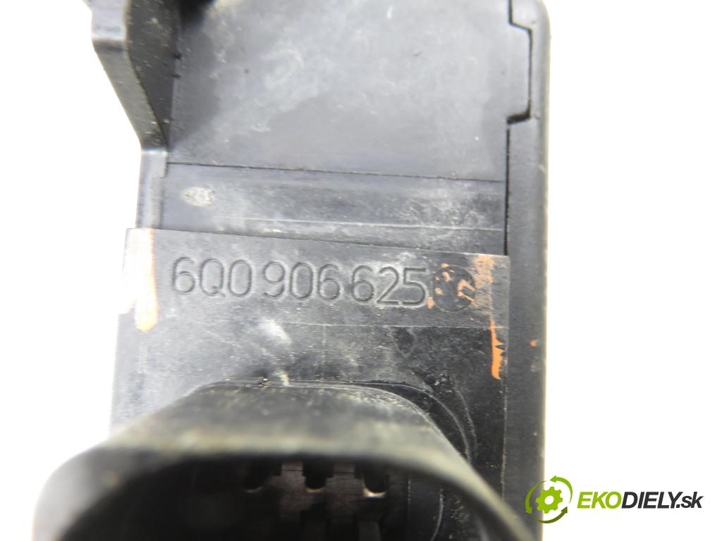 AUDI A3 (8P1) HB 2003 77,00 1.9 TDI PD 105 - BKC 1896,00 VENTIL magnetický 6Q0906625