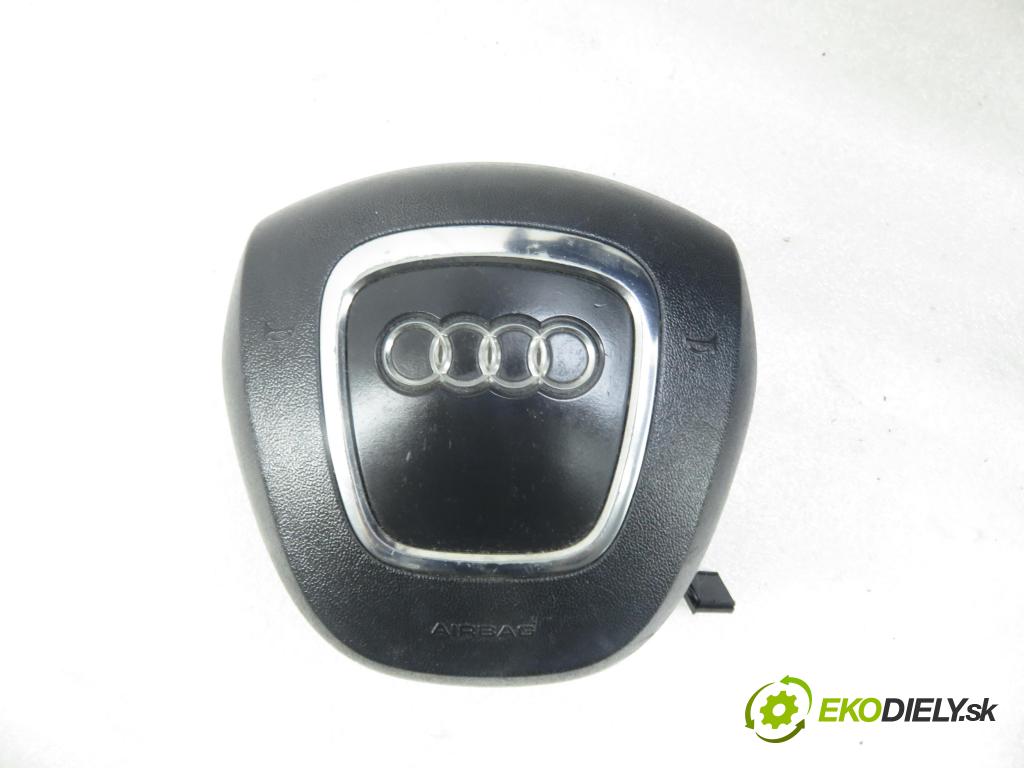 AUDI A4 Avant (8K5, B8) KOMBI 2010 105,00 2.0 TDI - CAGA 1968,00 palubovka