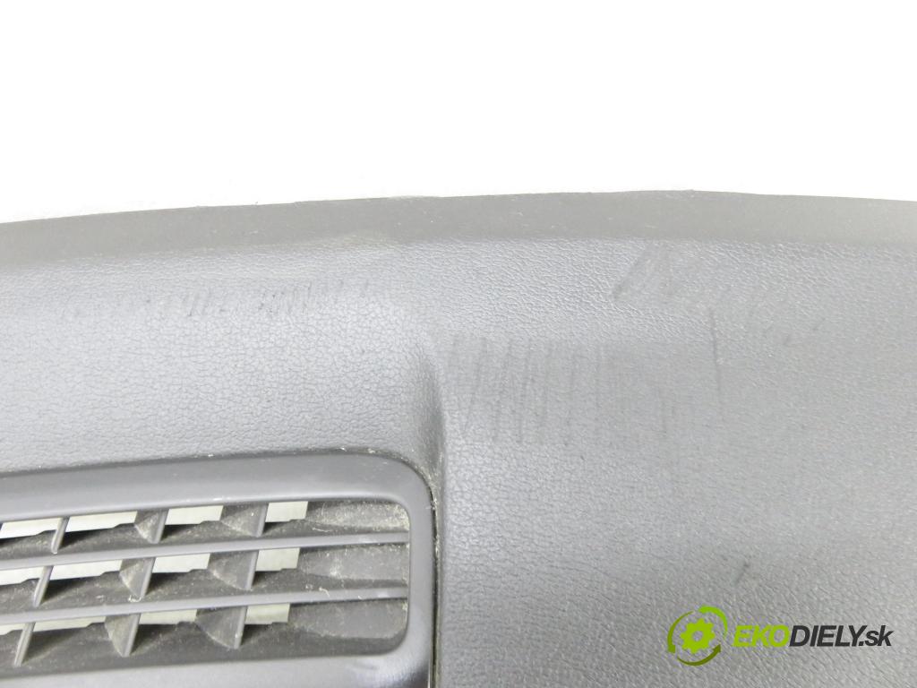 AUDI A4 Avant (8K5, B8) KOMBI 2010 105,00 2.0 TDI - CAGA 1968,00 palubovka