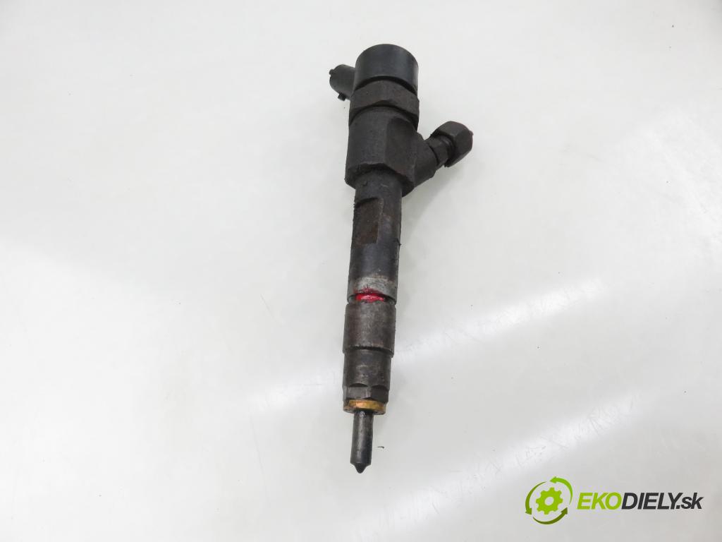 RENAULT TRAFIC II Skrzynia (FL) FURGON 2002 74,00 1.9 dCi - F9Q 760 1870,00 vstřikovač 0445110021 ; 7700111014 (Vstřikovač paliva)