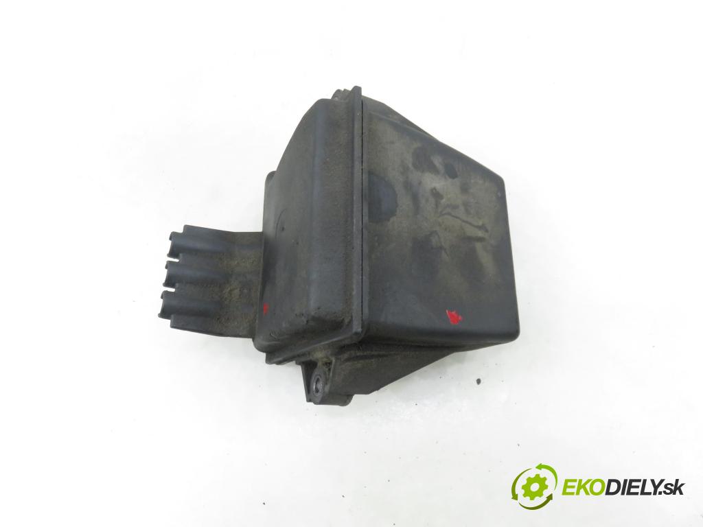 MERCEDES-BENZ SPRINTER 3,5-t Skrzynia (906) FURGON 2011 95,00 313 CDI (906.631, 906.633, 906.635, 906.637) - OM  2143,00 Nádržka VAKUUM: 6510700668