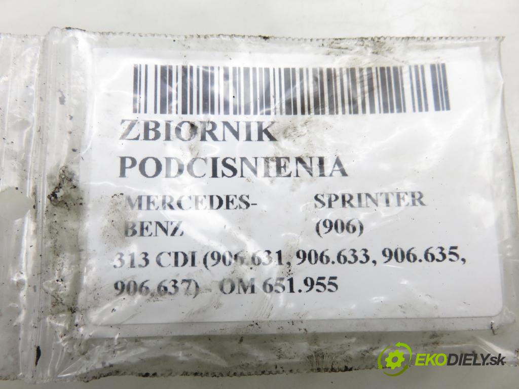 MERCEDES-BENZ SPRINTER 3,5-t Skrzynia (906) FURGON 2011 95,00 313 CDI (906.631, 906.633, 906.635, 906.637) - OM  2143,00 Nádržka VAKUUM: 6510700668