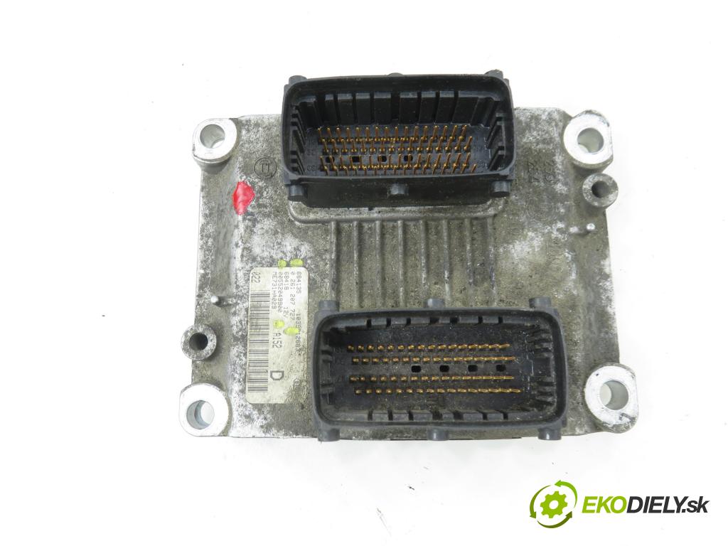 ALFA ROMEO 147 (937_) HB 2006 77,00 1.6 16V T.SPARK ECO 105 - AR 37203 1598,00 Riadiaca jednotka Motor 00552049900 ; 0261207727