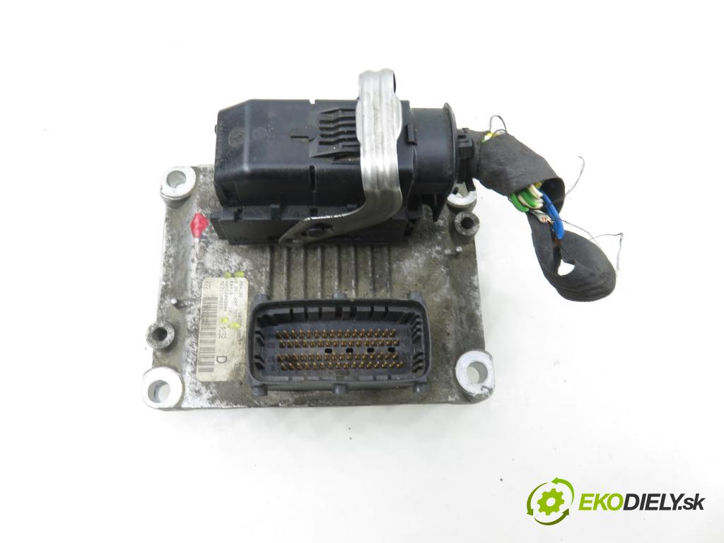 ALFA ROMEO 147 (937_) HB 2006 77,00 1.6 16V T.SPARK ECO 105 - AR 37203 1598,00 Riadiaca jednotka Motor 00552049900 ; 0261207727