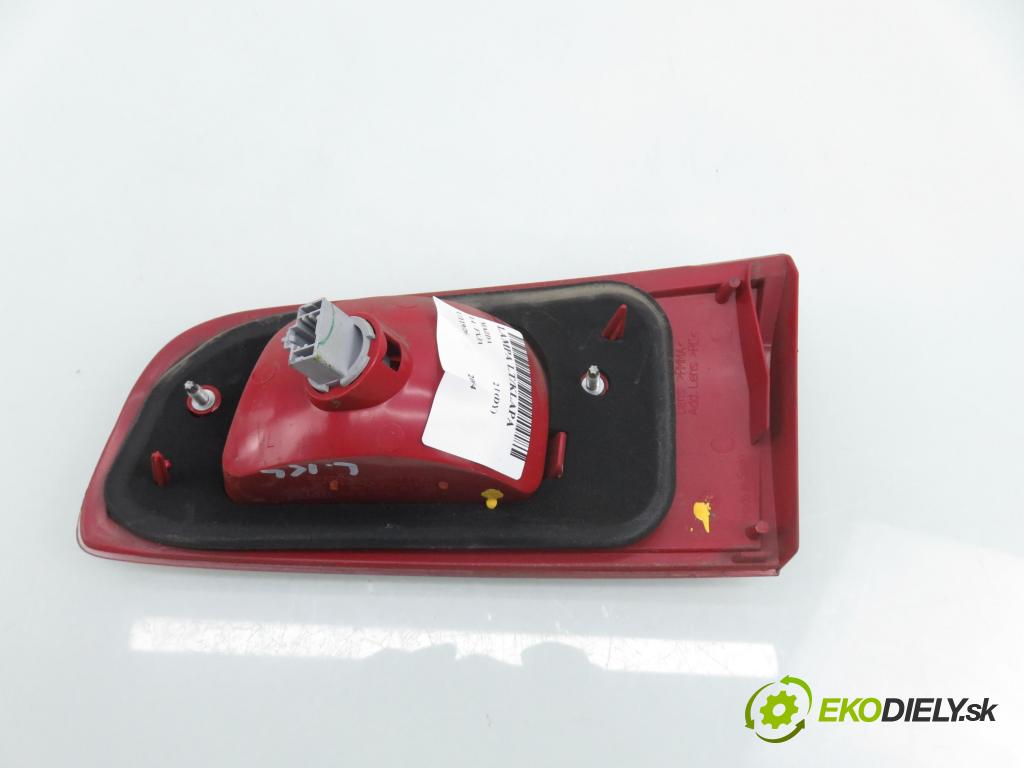 MAZDA 2 (DY) HB 2004 59,00 1.4 - FXJA 1388,00 Svetlo ľavé zadné kufor 3M7113547BG