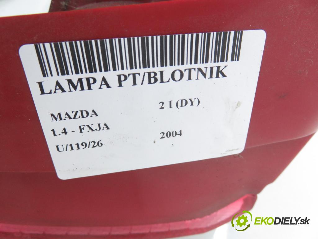 MAZDA 2 (DY) HB 2004 59,00 1.4 - FXJA 1388,00 Svetlo pravé zadné 3M7113404AM