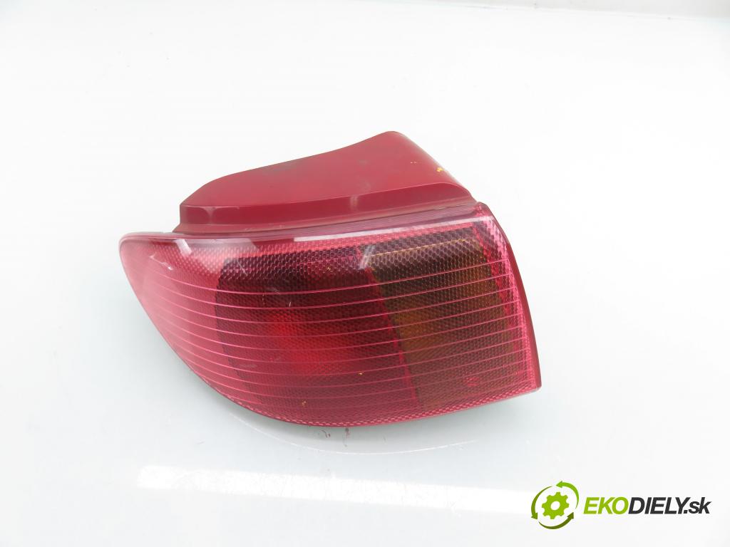 MAZDA 2 (DY) HB 2004 59,00 1.4 - FXJA 1388,00 světlo levé zadní 3M7113405AM