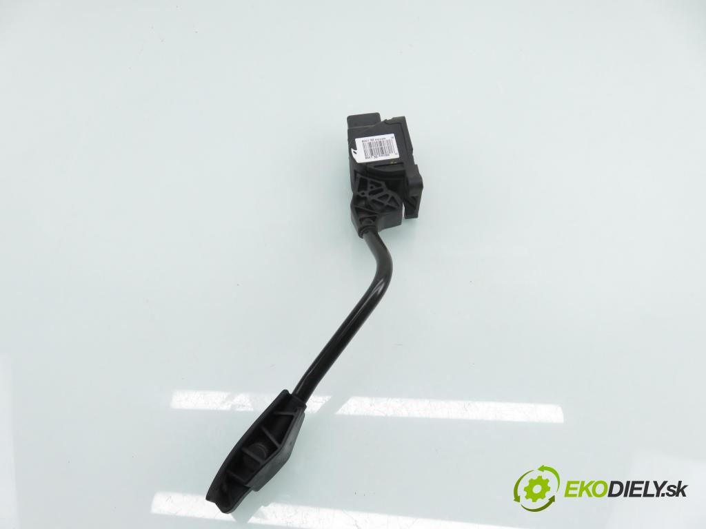 PEUGEOT 508 SW I (8E_) KOMBI 2011 115,00 1.6 THP - 5FV (EP6CDT) 1598,00 potenciometr plynového pedálu 0280755159 ; 9686212980 (Potenciometr plynového pedálu)