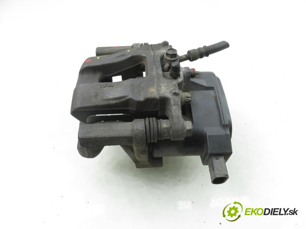 HYUNDAI i40 CW (VF) KOMBI 2012 100,00 1.7 CRDi 136 - D4FD 1685,00 Brzdič strmeň pravé zadné BC152009 ; BC412204