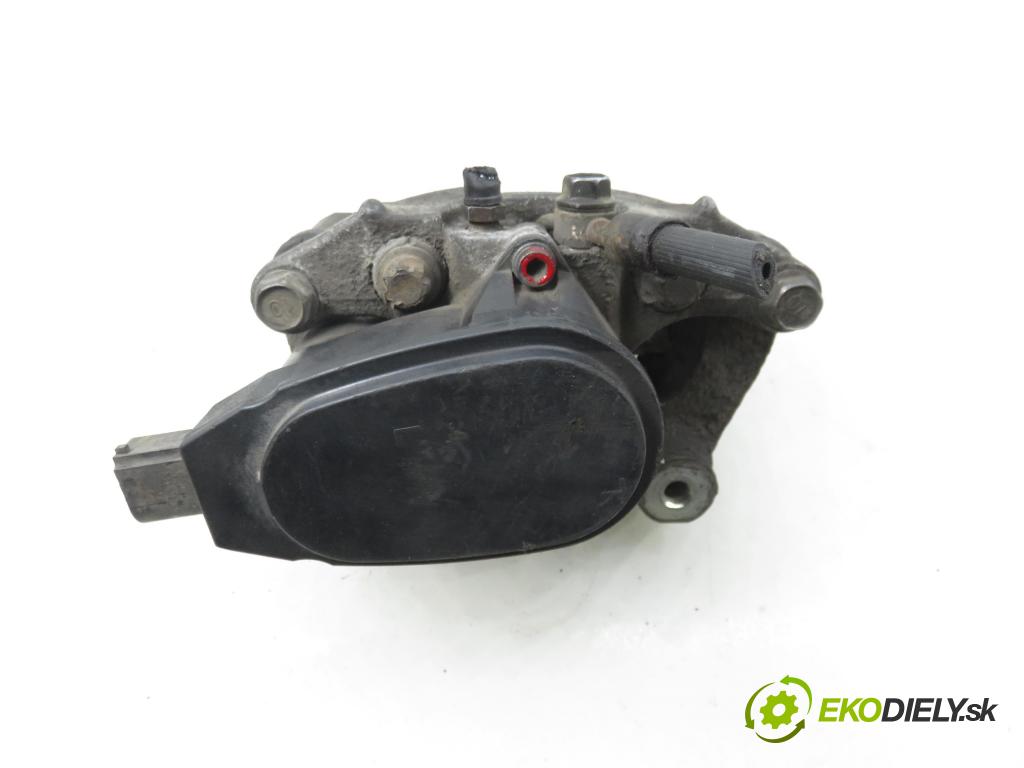 HYUNDAI i40 CW (VF) KOMBI 2012 100,00 1.7 CRDi 136 - D4FD 1685,00 Brzdič strmeň pravé zadné BC152009 ; BC412204