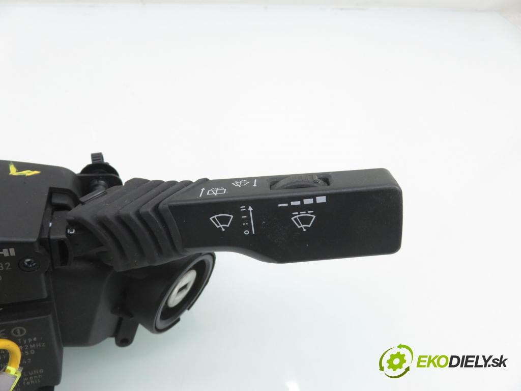 OPEL VECTRA C GTS (Z02) LIFTBACK 2005 114,00 2.2 direct 155 - Z 22 YH 2198,00 páčka/prepínač 13162134DL