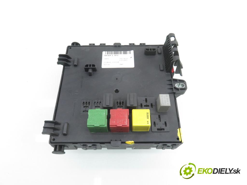 OPEL VECTRA C GTS (Z02) LIFTBACK 2005 114,00 2.2 direct 155 - Z 22 YH 2198,00 MODUL BSI 13189924EU