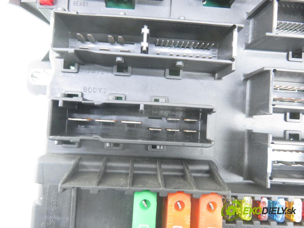 OPEL VECTRA C GTS (Z02) LIFTBACK 2005 114,00 2.2 direct 155 - Z 22 YH 2198,00 MODUL BSI 13189924EU