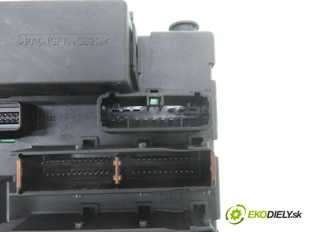 OPEL VECTRA C GTS (Z02) LIFTBACK 2005 114,00 2.2 direct 155 - Z 22 YH 2198,00 MODUL BSI 13189924EU