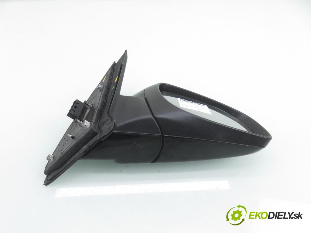 OPEL VECTRA C GTS (Z02) LIFTBACK 2005 114,00 2.2 direct 155 - Z 22 YH 2198,00 Spätné zrkadlo