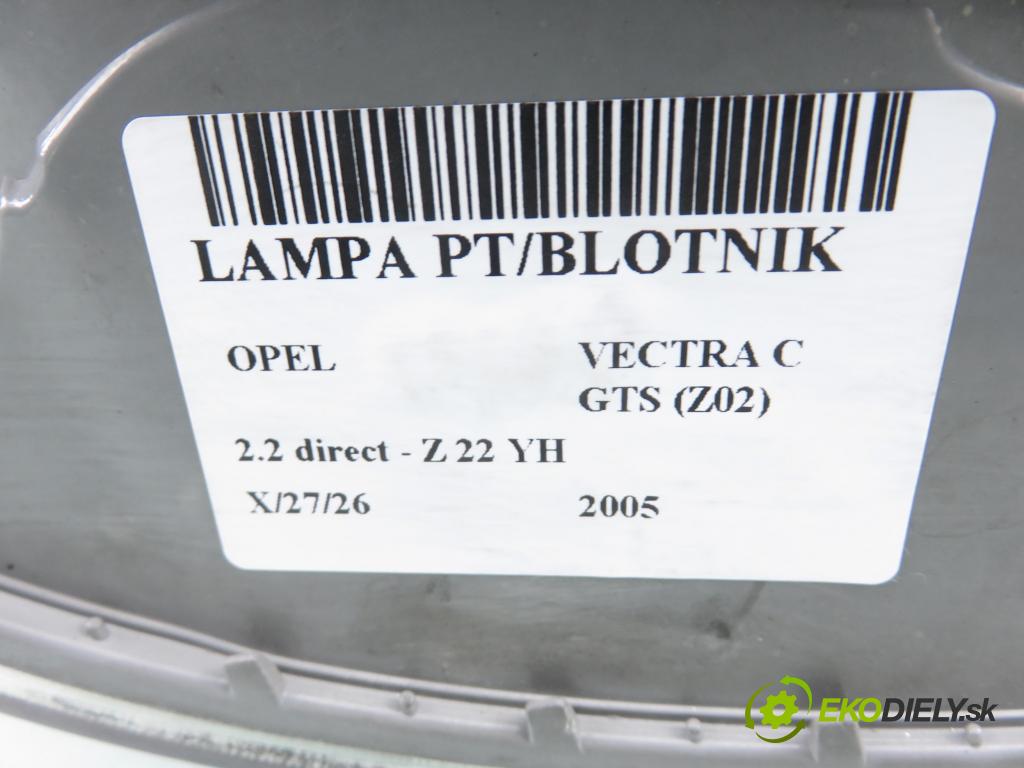 OPEL VECTRA C GTS (Z02) LIFTBACK 2005 114,00 2.2 direct 155 - Z 22 YH 2198,00 světlo pravé zadní 13157647BF