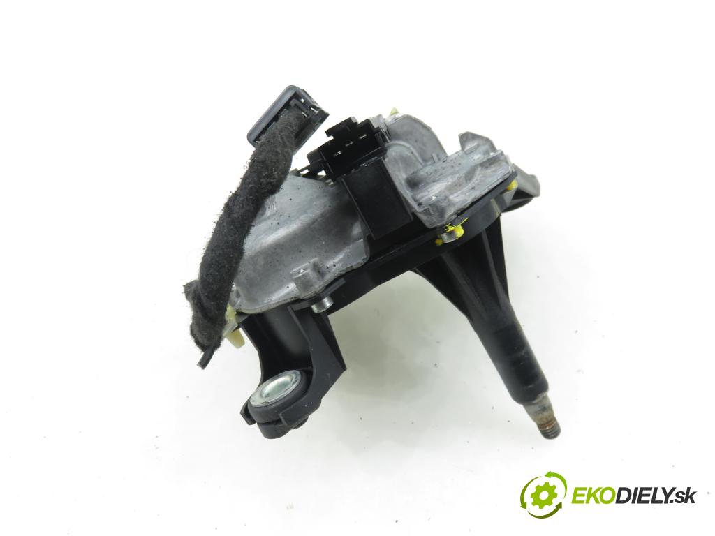 OPEL CORSA C (X01) HB 2002 43,00 1.0 12V 58 - Z 10 XE 973,00 Motorček stierače zadné 53011112