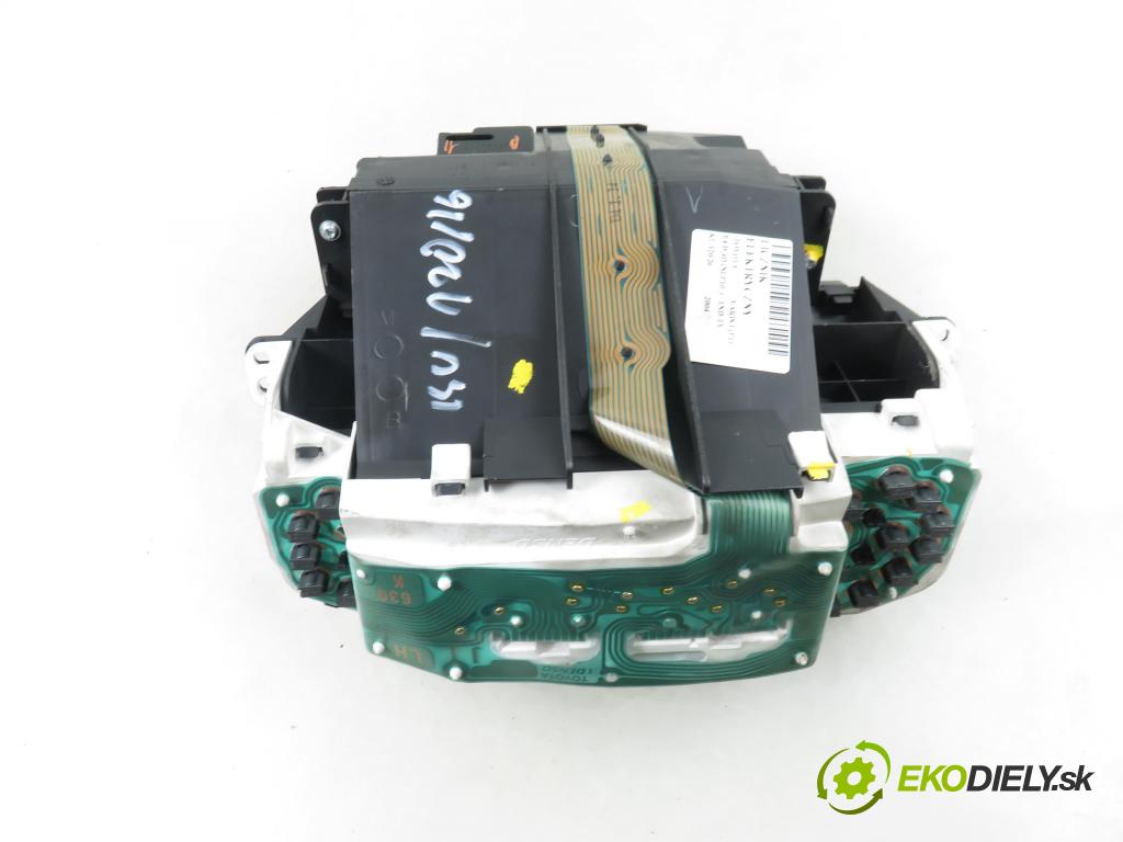 TOYOTA YARIS (_P1_) HB 2004 55,00 1.4 D-4D (NLP10_) - 1ND-TV 1364,00 Prístrojovka elektrický 21655865