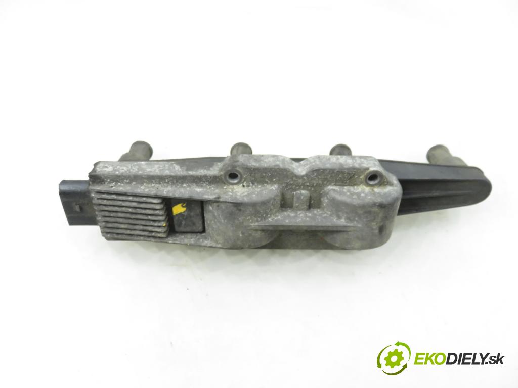 SKODA FABIA I (6Y2) HB 2001 44,00 1.4 - AZF 1397,00 Cievka zapaľovacia 047985104A