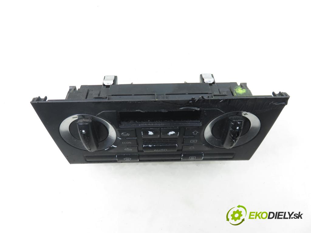 AUDI A3 (8P1) HB 2003 77,00 1.9 TDI PD 105 - BKC 1896,00 Panel kúrenia KLIMATRONIK 8P0820043D
