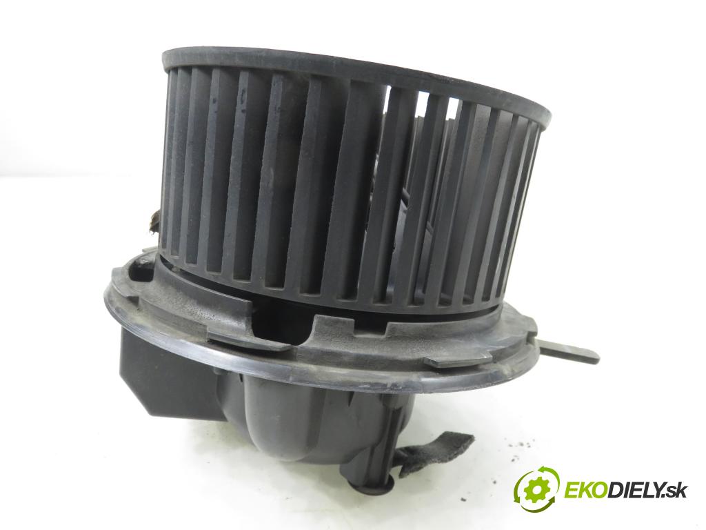 AUDI A3 (8P1) HB 2003 77,00 1.9 TDI PD 105 - BKC 1896,00 Ventilátor vetráku F983228M ; 1K1820015