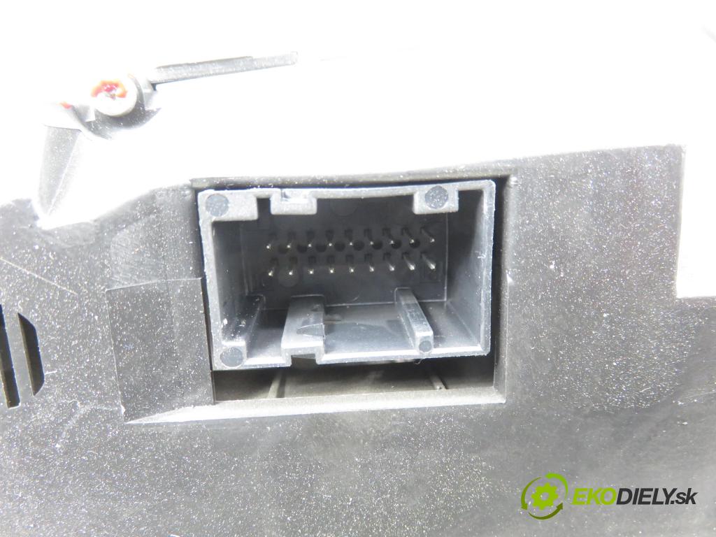 FIAT PANDA (169_) HB 2003 40,00 1.1 54 - 187 A1.000 1108,00 Prístrojovka elektrický 46801541