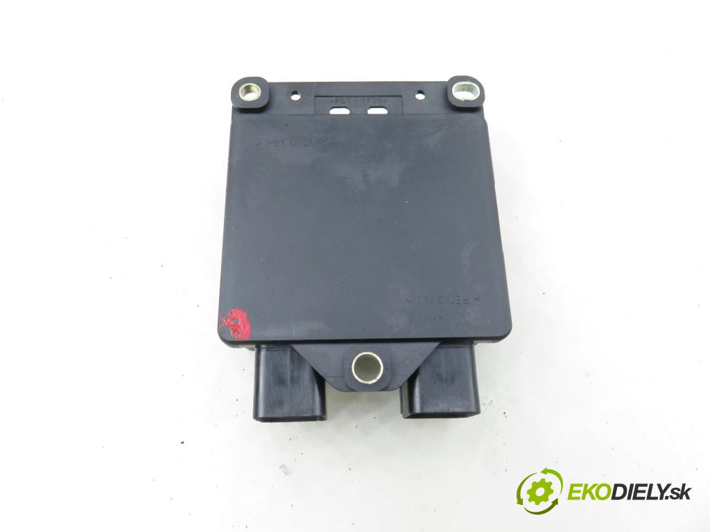 FORD FIESTA V (JH_, JD_) HB 2002 44,00 1.3 - BAJA 1299,00 MODUL air BAG 2S6T14B056EM ; 5WK43103