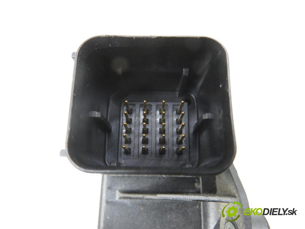 FORD FIESTA V (JH_, JD_) HB 2002 44,00 1.3 - BAJA 1299,00 MODUL air BAG 2S6T14B056EM ; 5WK43103