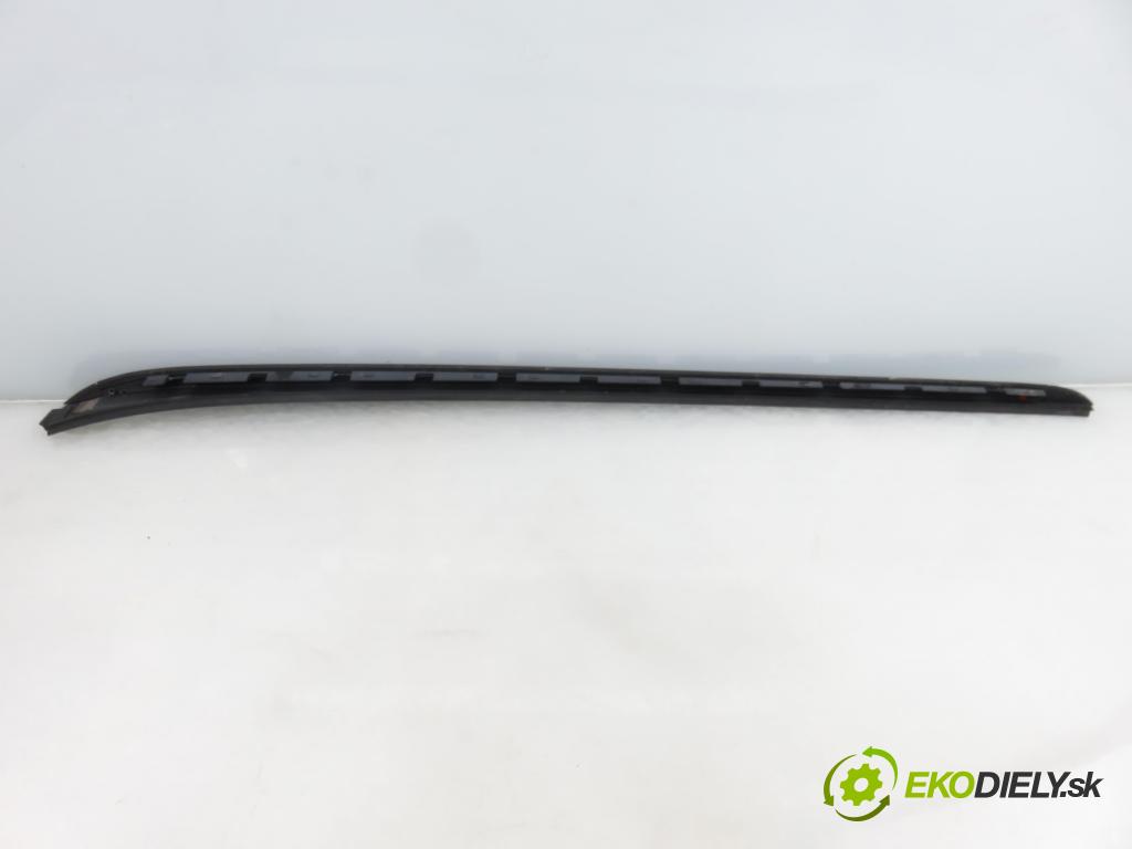 HYUNDAI i40 CW (VF) KOMBI 2012 100,00 1.7 CRDi 136 - D4FD 1685,00 Lišta okna predný 861313Z000 ; 861323Z000