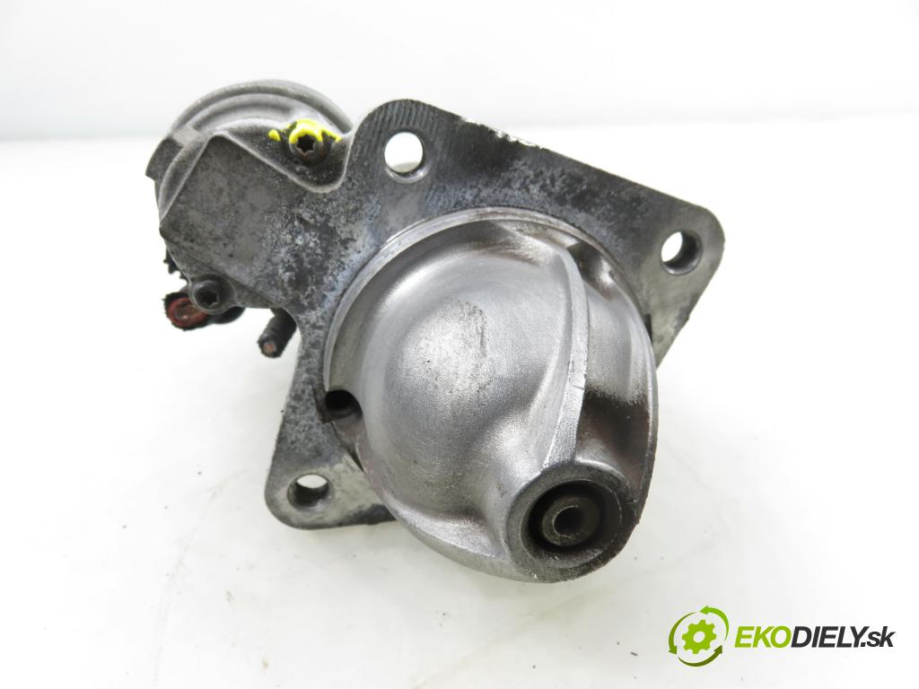 FORD FOCUS C-MAX (DM2) MINIVAN 2004 74,00 1.6 - HWDA 1596,00 startér 8V2111000BD (Startér)