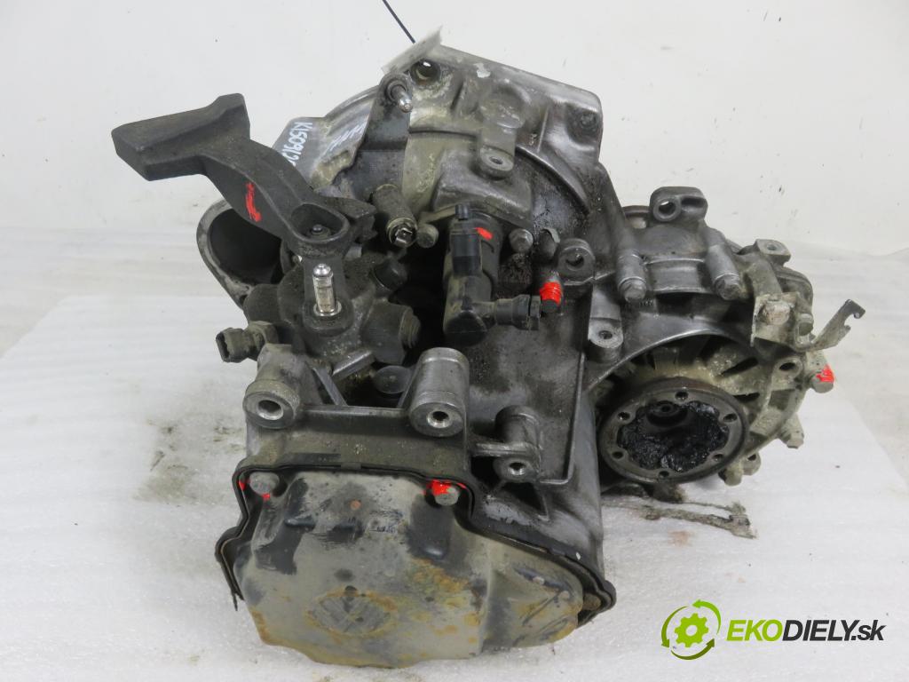 VW PASSAT B6 (3C2) SEDAN 2005 77,00 1.9 TDI PD 105 - BKC 1896,00 Prevodovka MANUALNA JCX