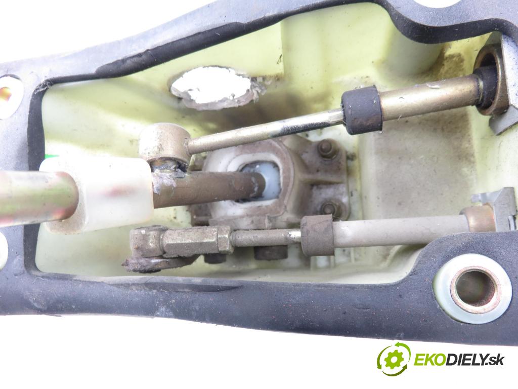 FIAT SEICENTO / 600 (187_) HB 1999 29,00 0.9 39 - 1170 A1.046 899,00 ZVEDÁK: