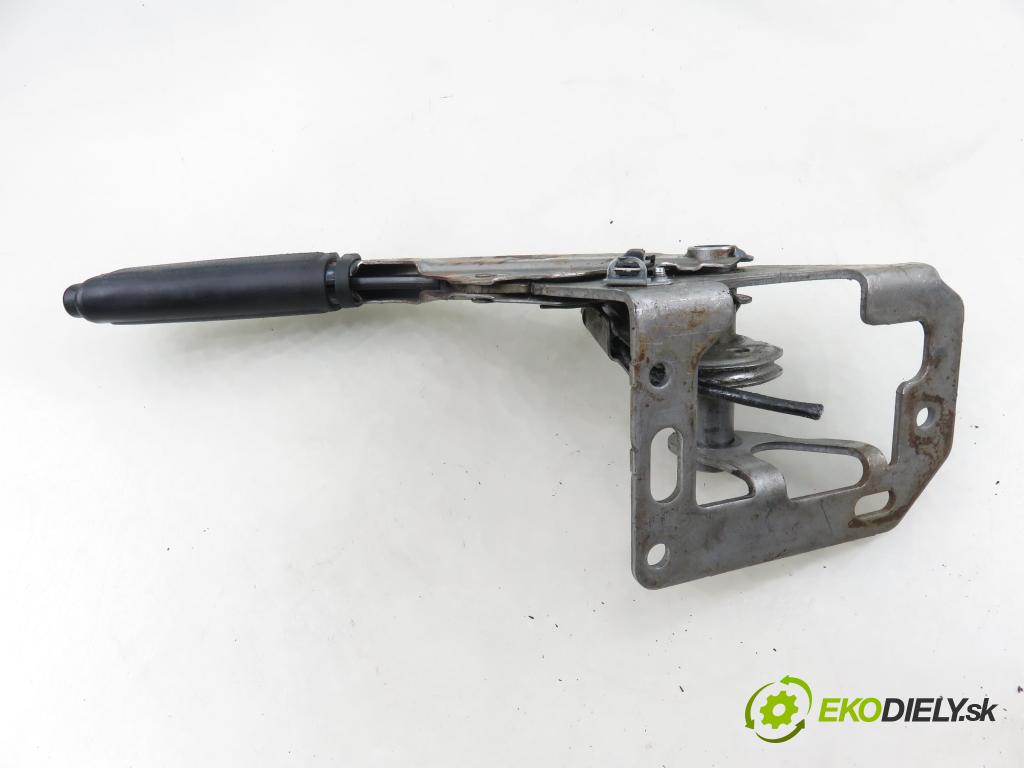 FORD FOCUS C-MAX (DM2) MINIVAN 2004 74,00 1.6 - HWDA 1596,00 PÁKA: brzdy MANUÁLNY: 3M512780AK