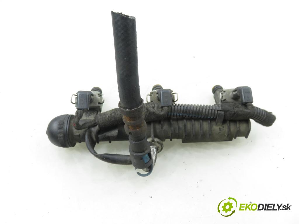 OPEL CORSA C (X01) HB 2002 43,00 1.0 12V 58 - Z 10 XE 973,00 Lišta vstrekovacia 0280155965 ; 0280151075 (Vstrekovacia lišta)