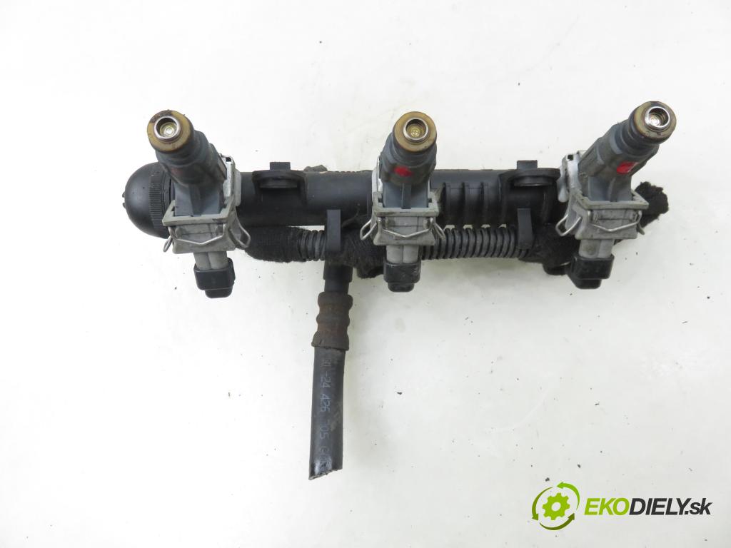 OPEL CORSA C (X01) HB 2002 43,00 1.0 12V 58 - Z 10 XE 973,00 Lišta vstrekovacia 0280155965 ; 0280151075 (Vstrekovacia lišta)