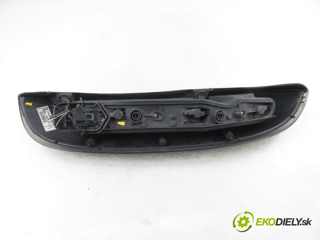 OPEL CORSA C (X01) HB 2004 51,00 1.3 CDTI - Z 13 DT 1248,00 Svetlo ľavé zadné 24457235