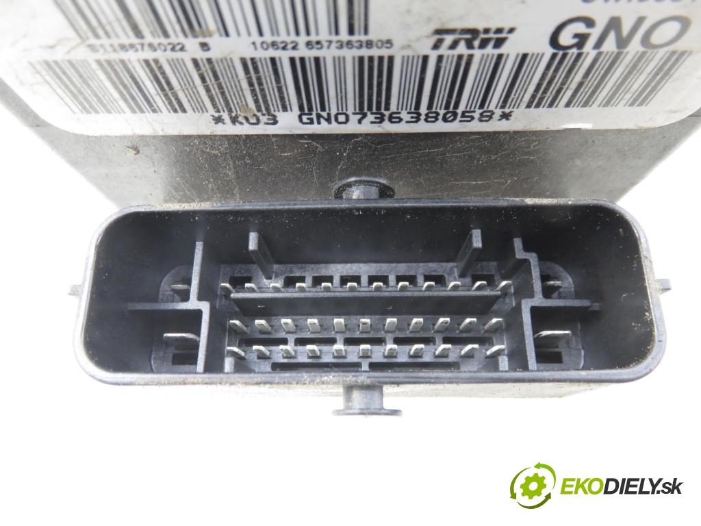 VW PASSAT B6 (3C2) SEDAN 2005 110,00 2.0 FSI - BLR 1984,00 Pumpa ABS 3C0614095N ; 15594302 (Pumpa ABS)