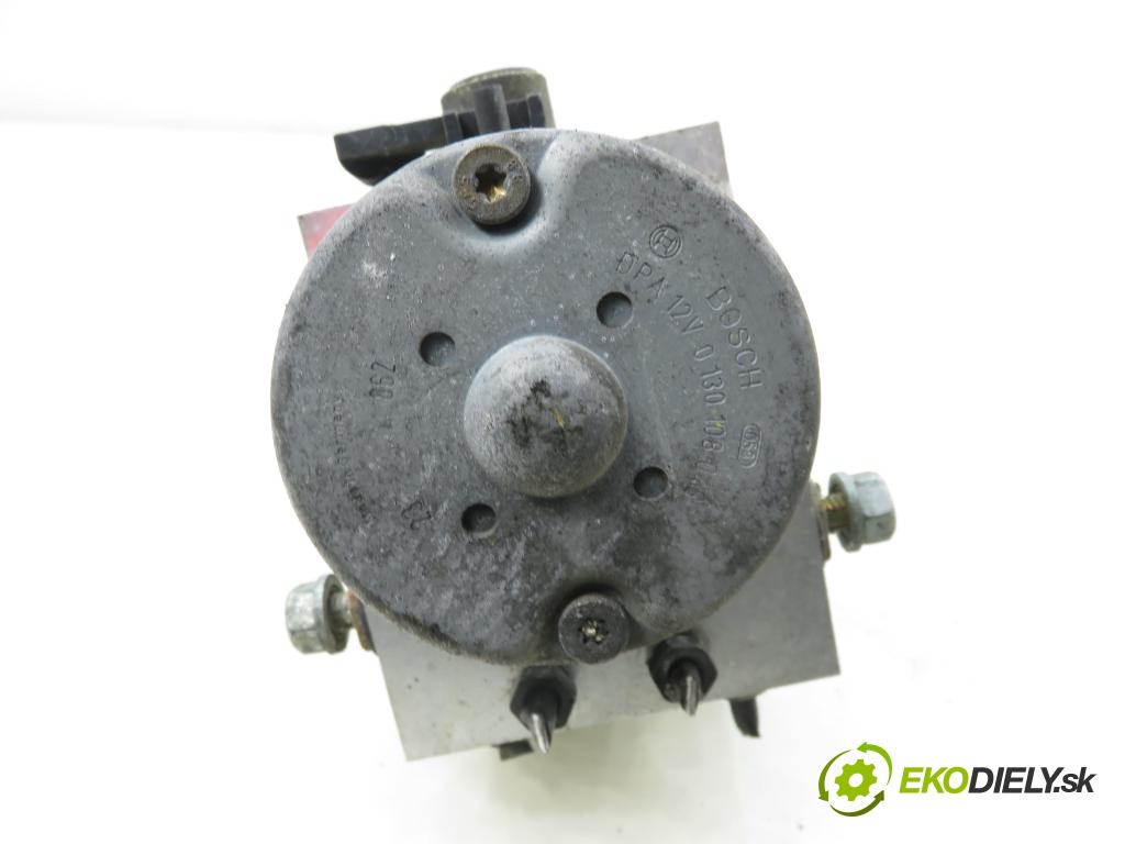 VW PASSAT B5 (3B2) SEDAN 1998 66,00 1.9 TDI 90 - AHU 1896,00 Pumpa ABS 0273004281 (Pumpa ABS)