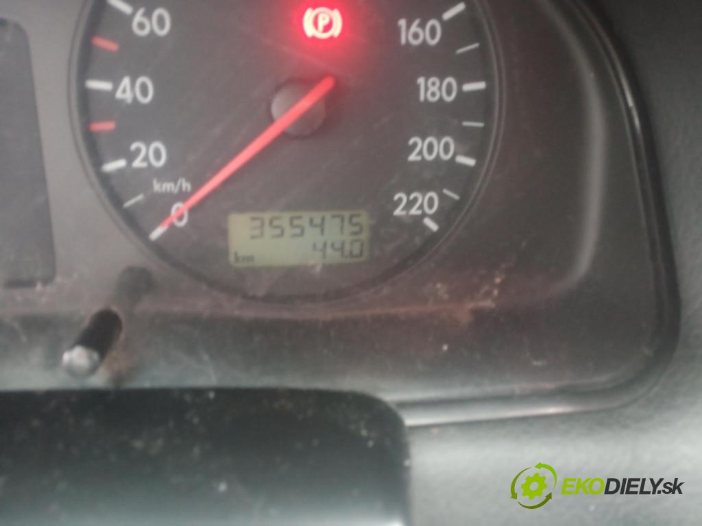 VW PASSAT B5 (3B2) SEDAN 1998 66,00 1.9 TDI 90 - AHU 1896,00 prístrojovka elektrický 3B0919861J