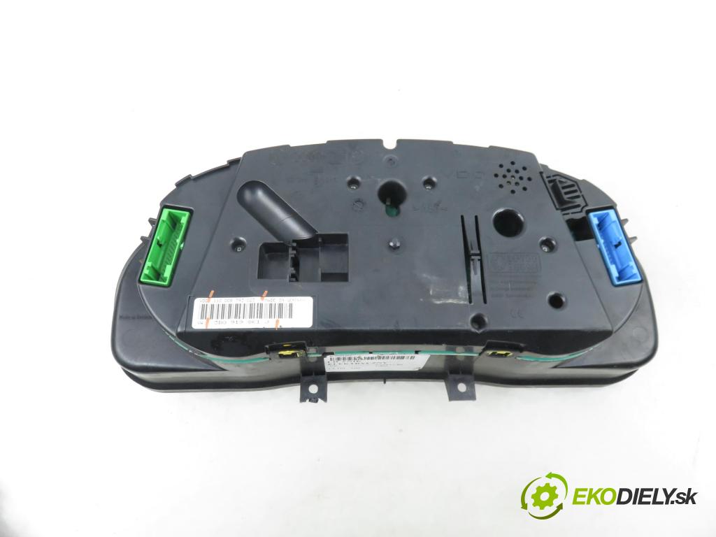 VW PASSAT B5 (3B2) SEDAN 1998 66,00 1.9 TDI 90 - AHU 1896,00 prístrojovka elektrický 3B0919861J