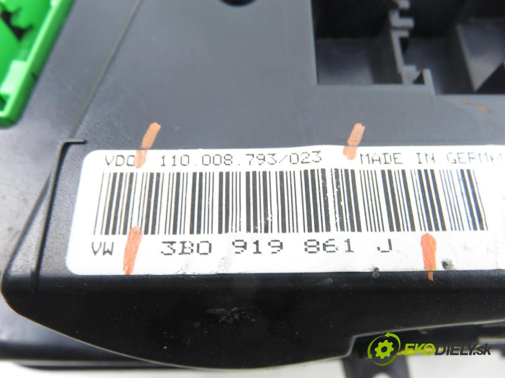 VW PASSAT B5 (3B2) SEDAN 1998 66,00 1.9 TDI 90 - AHU 1896,00 prístrojovka elektrický 3B0919861J