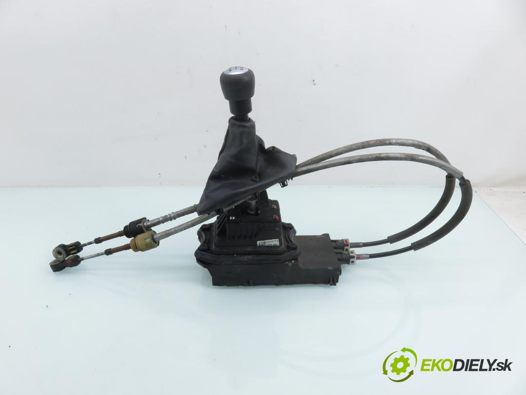 PEUGEOT 508 SW I (8E_) KOMBI 2011 115,00 1.6 THP - 5FV (EP6CDT) 1598,00 ZVEDÁK: 9685283077