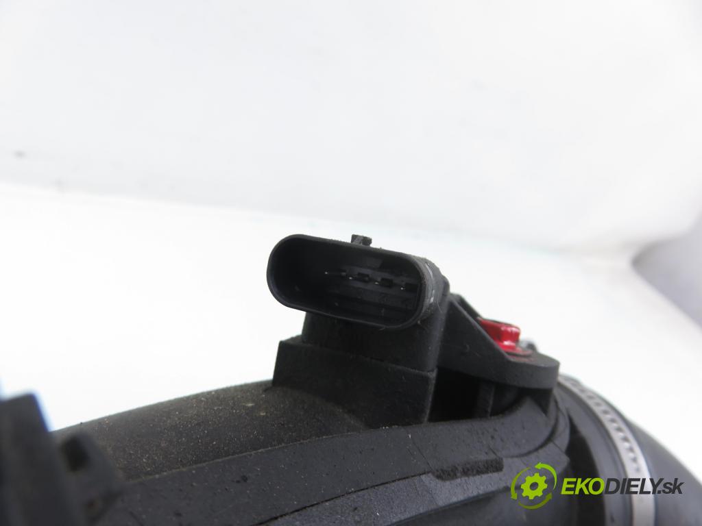 PEUGEOT 508 SW I (8E_) KOMBI 2011 115,00 1.6 THP - 5FV (EP6CDT) 1598,00 Rúra prívodu vzduchu 9680617780 ; 9656202480 ; 9684980180