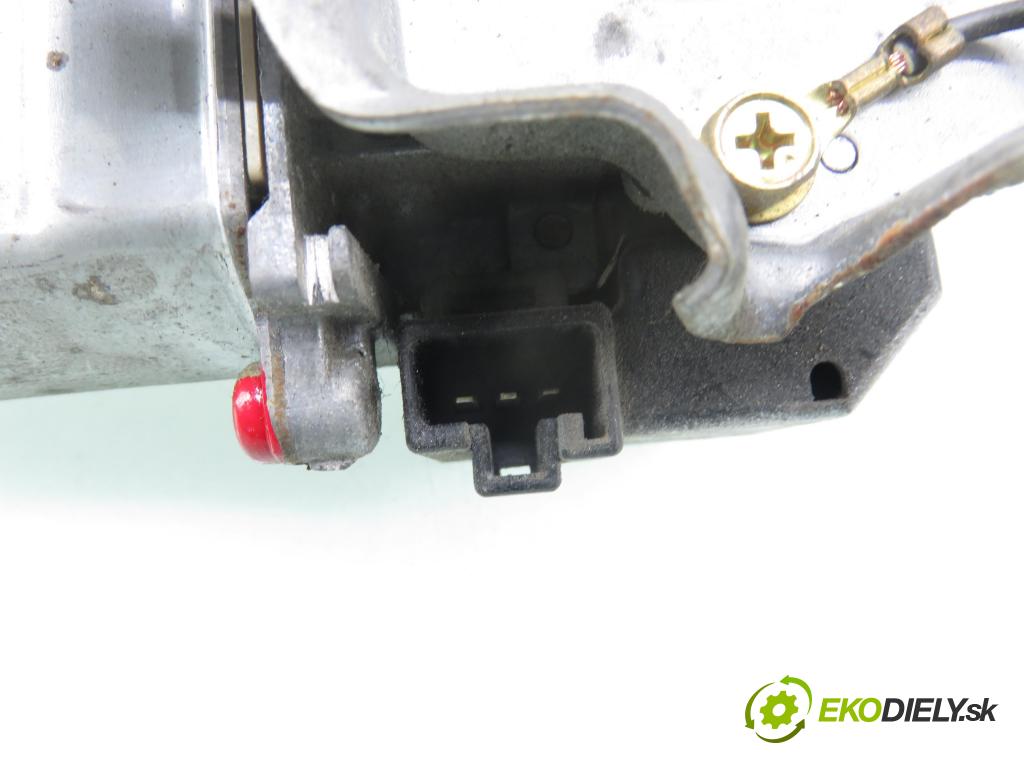 TOYOTA AVENSIS VERSO (_M2_) MINIVAN 2003 85,00 2.0 D (CLM20_) - 1CD-FTV 1995,00 Motorček stierače zadné 8502044020 ; 1592005810