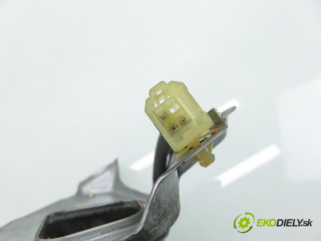 SUZUKI IGNIS (FH) HB 2002 61,00 1.3 (HV51, HX51, RG413) - M13A 1328,00 Motorček stierače zadné 34355581