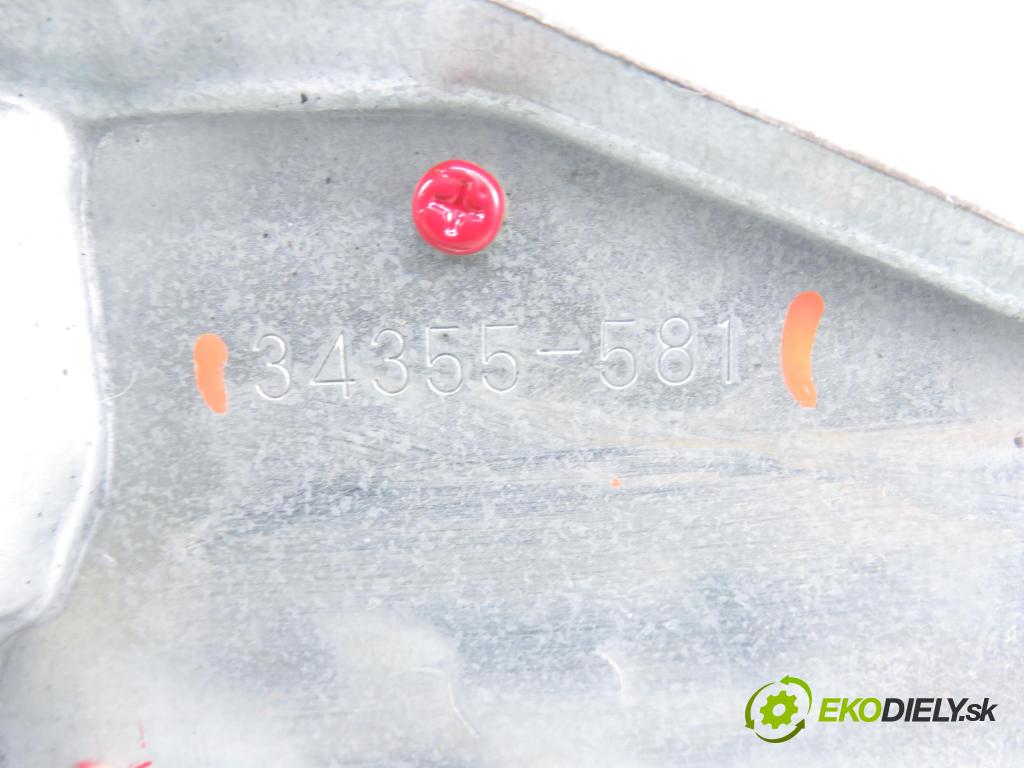 SUZUKI IGNIS (FH) HB 2002 61,00 1.3 (HV51, HX51, RG413) - M13A 1328,00 Motorček stierače zadné 34355581