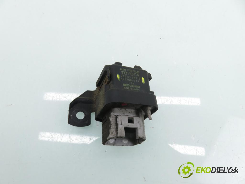 TOYOTA AVENSIS VERSO (_M2_) MINIVAN 2003 85,00 2.0 D (CLM20_) - 1CD-FTV 1995,00 RELÉ: JÚN: 2861067010 ; 1567000671