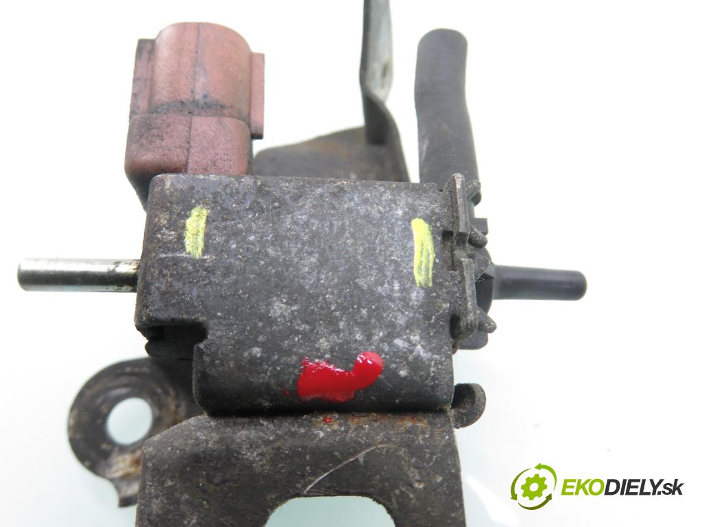 TOYOTA COROLLA kombi (_E12_) KOMBI 2004 66,00 2.0 D-4D (CDE120_) - 1CD-FTV 1995,00 ELEKTROVENTIL: VAKUUM: 2586027010 ; 1846004030