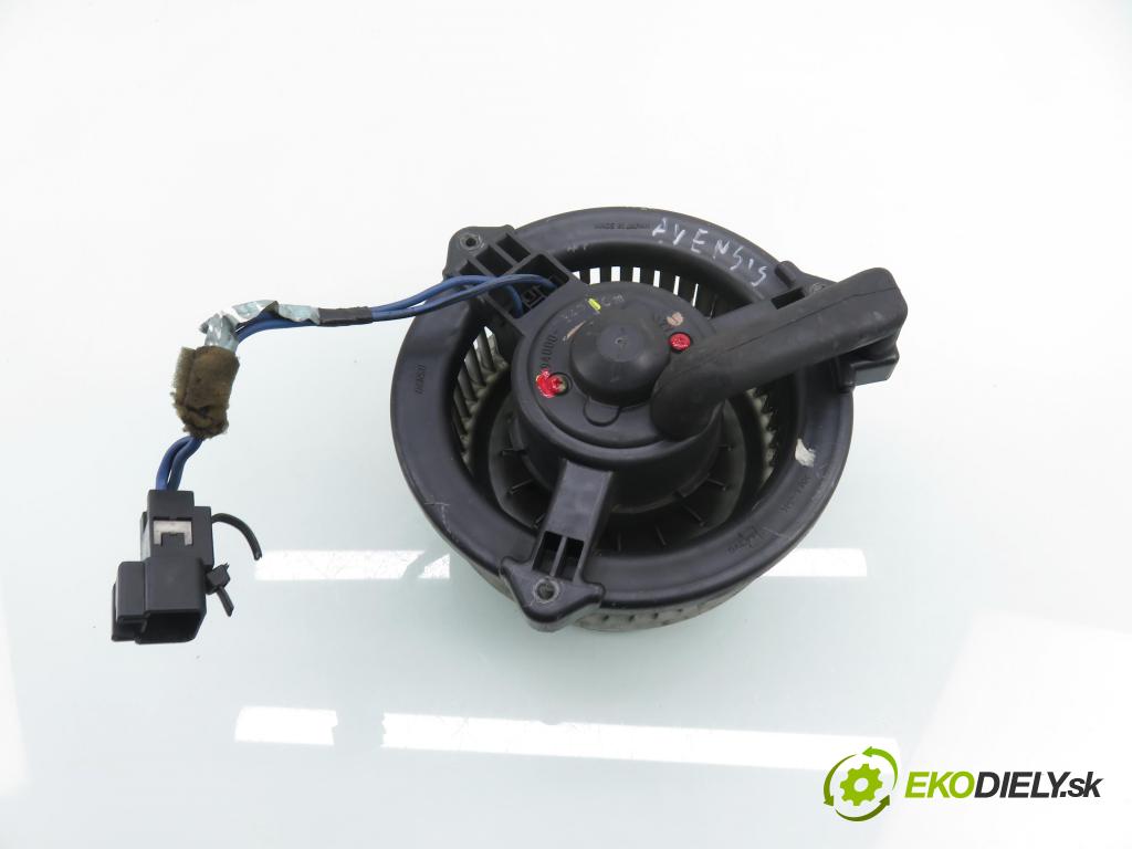 TOYOTA AVENSIS VERSO (_M2_) MINIVAN 2003 85,00 2.0 D (CLM20_) - 1CD-FTV 1995,00 Ventilátor vetráku 1940007340