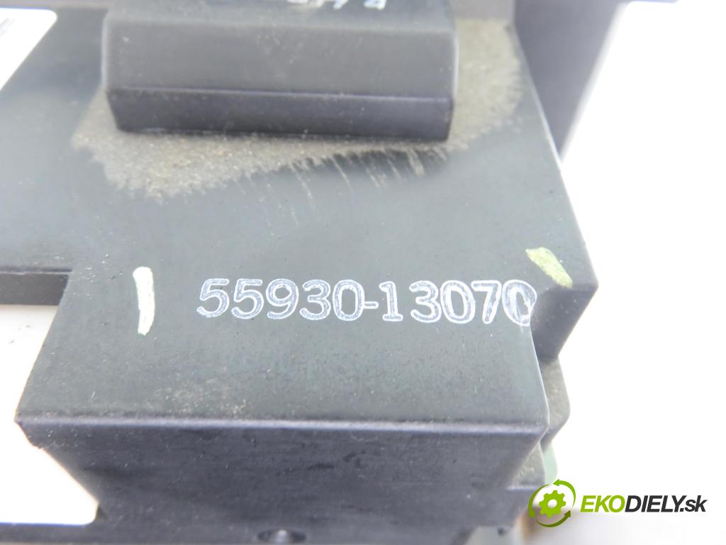 TOYOTA COROLLA kombi (_E12_) KOMBI 2004 66,00 2.0 D-4D (CDE120_) - 1CD-FTV 1995,00 Panel topení KLIMATRONIK 5593013070